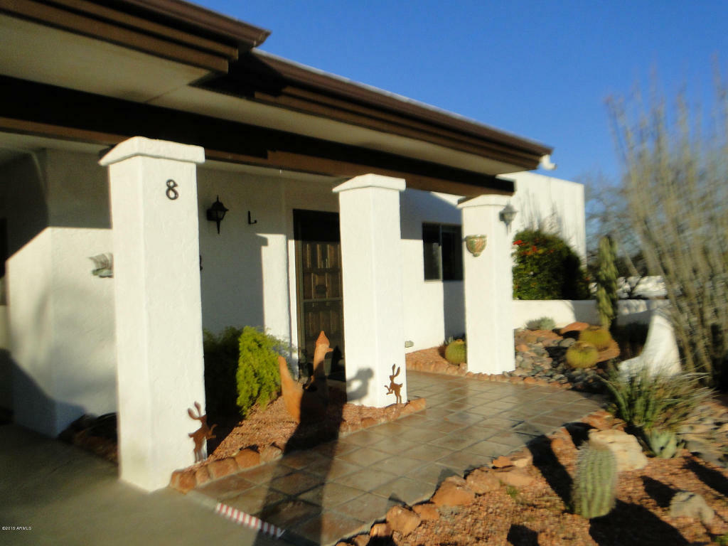 Property Photo:  100 N Lazy Fox Drive 8  AZ 85390 