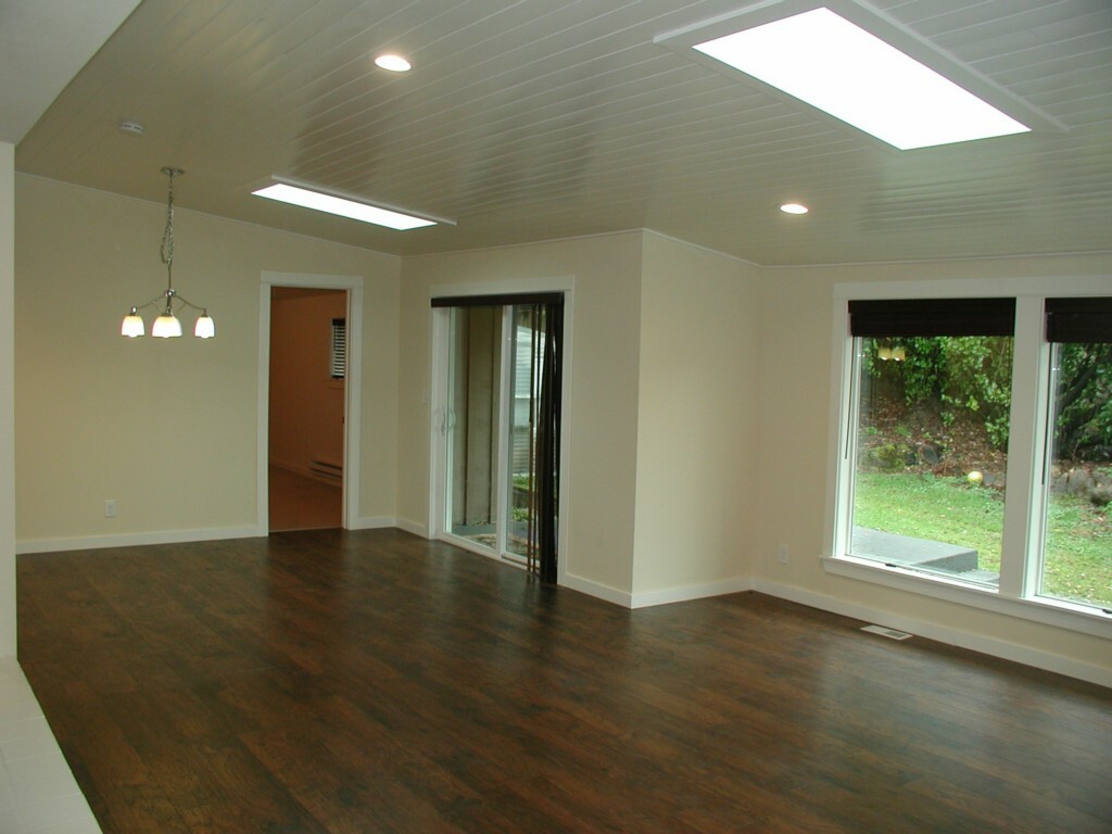 Property Photo: 539 SW 181st St WA 98166