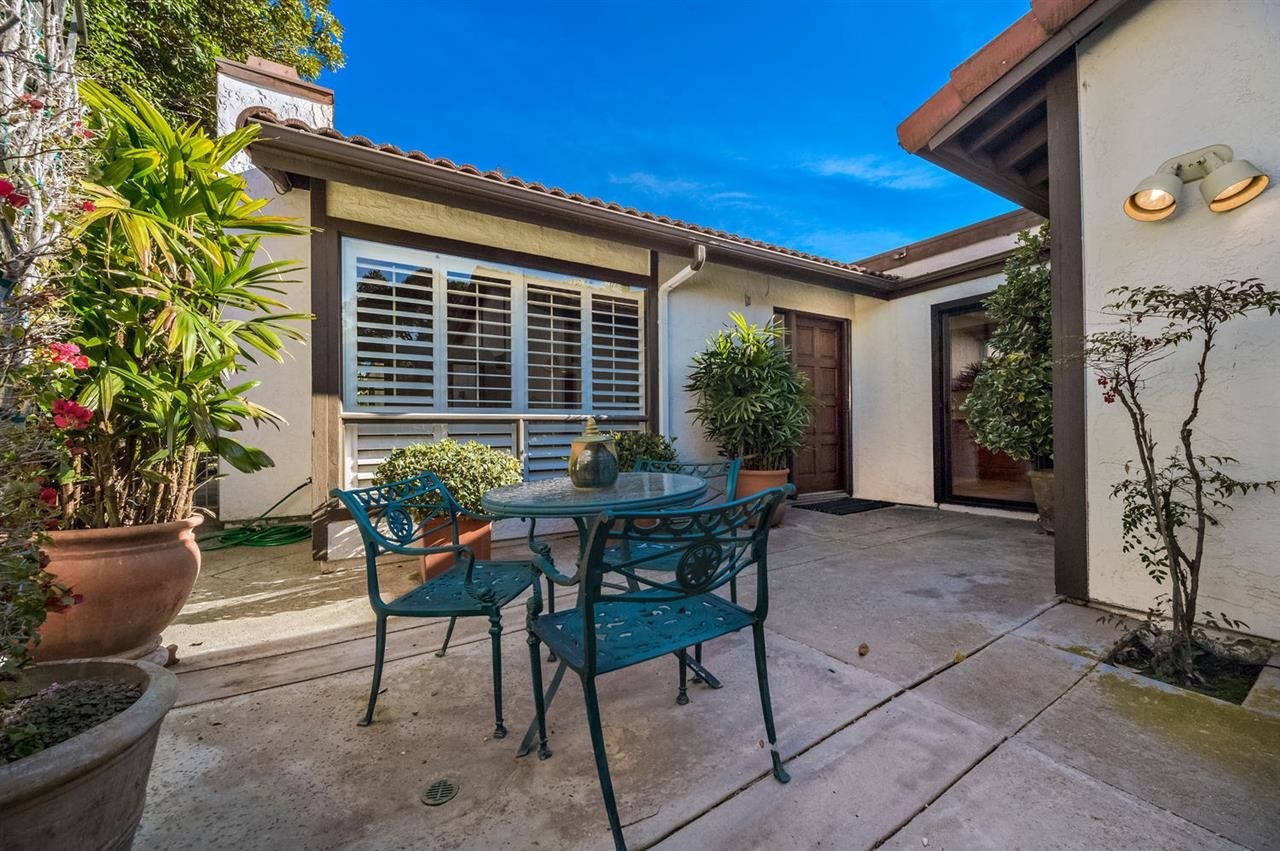Property Photo: 2717 Anta Court CA 92009