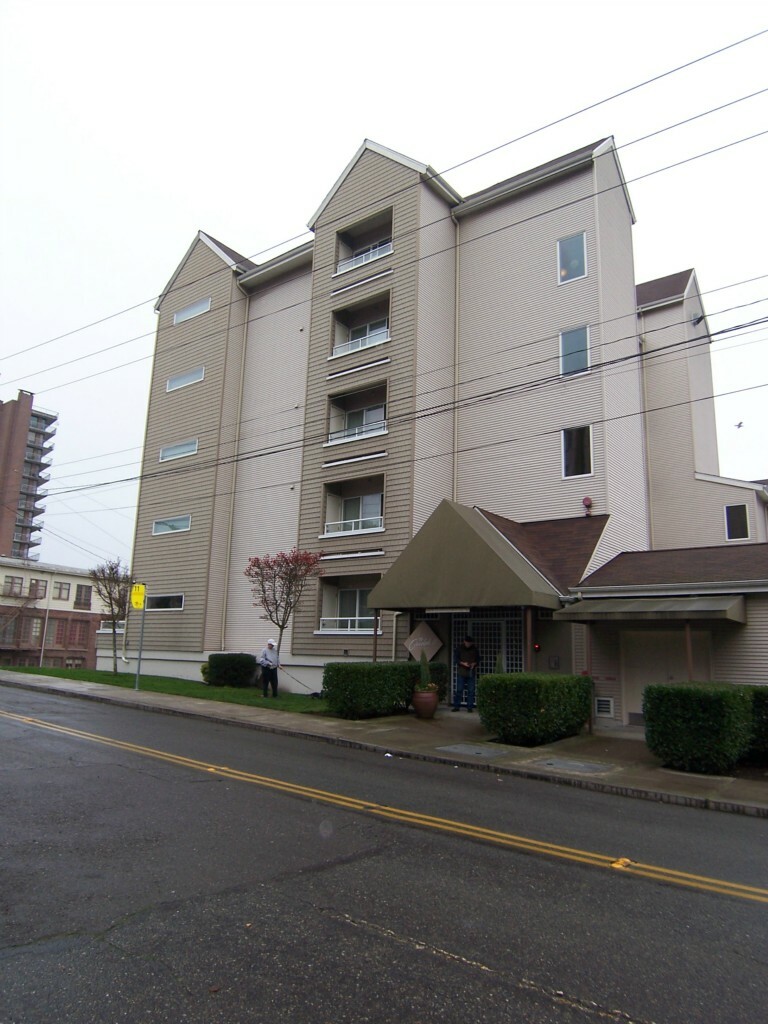 Property Photo:  1 Broadway S 113  WA 98402 