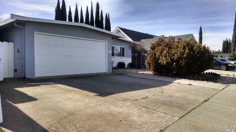 Property Photo:  407 Santa Maria Drive  CA 94533 