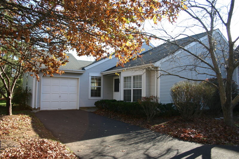 Property Photo: 124 Winchester Way NJ 08873