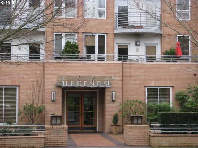 Property Photo:  1132 SW 19th Ave 809  OR 97205 