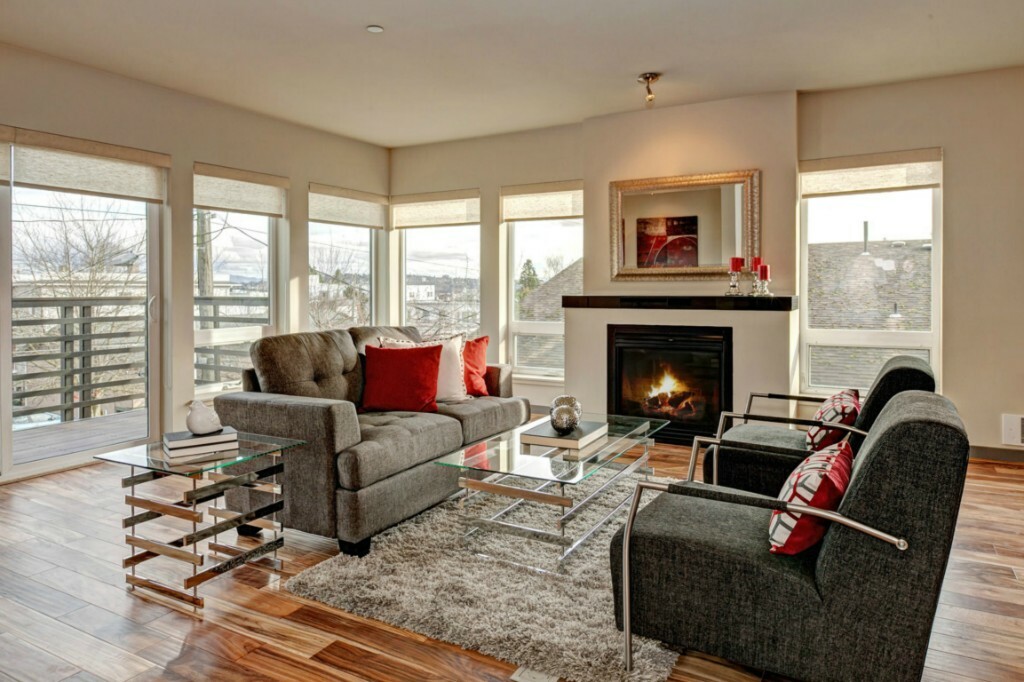 Property Photo: 4217 Fremont Ave N 5 WA 98103