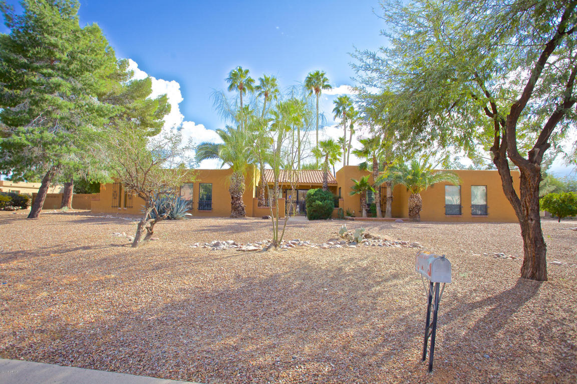 Property Photo: 9719 E Clinton Street AZ 85260