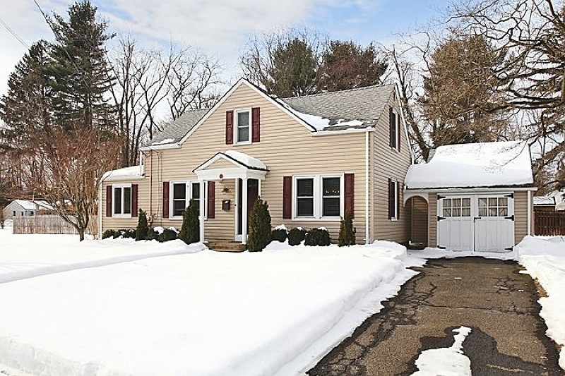 Property Photo:  163 Elmwood Pl  NJ 07481 