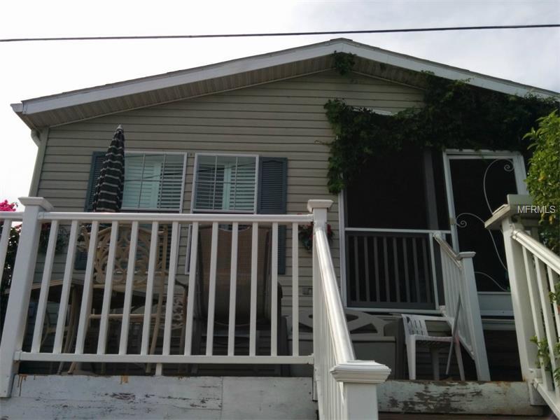 Property Photo: 216 Bimini Drive FL 34221