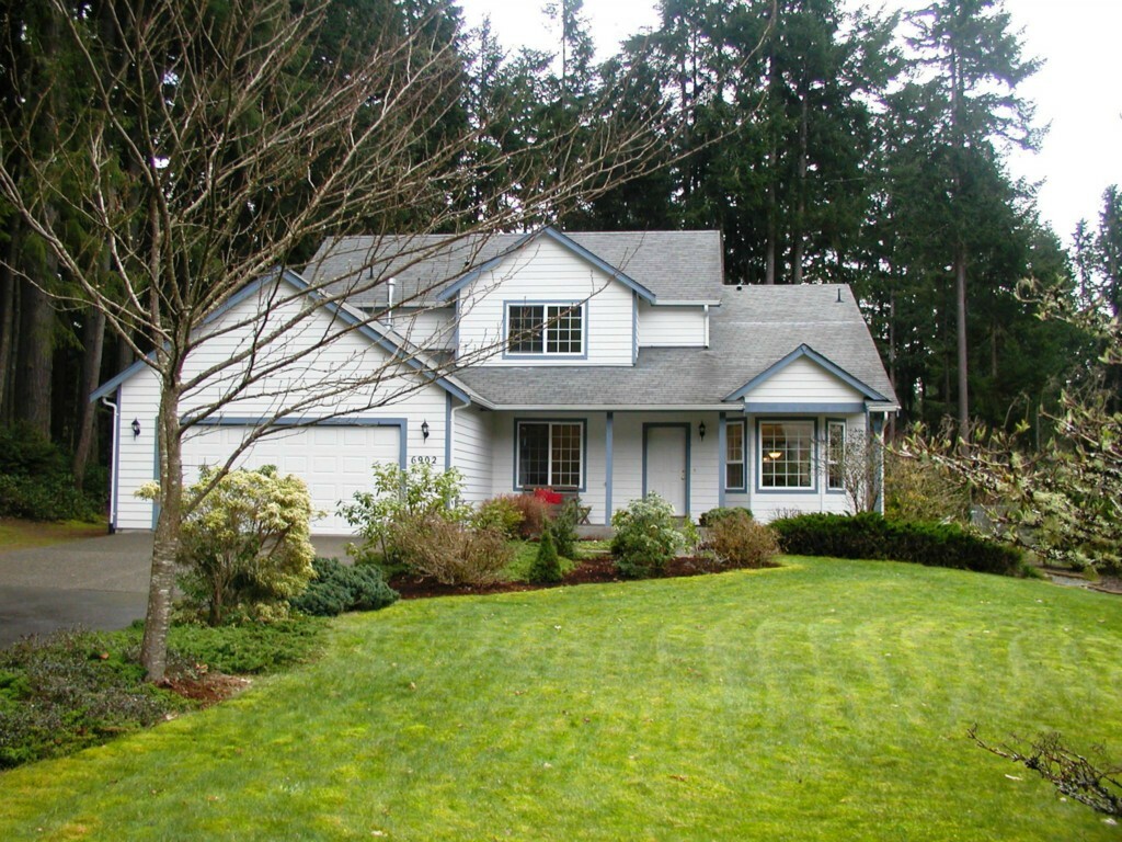 Property Photo:  6902 79th St NW  WA 98335 