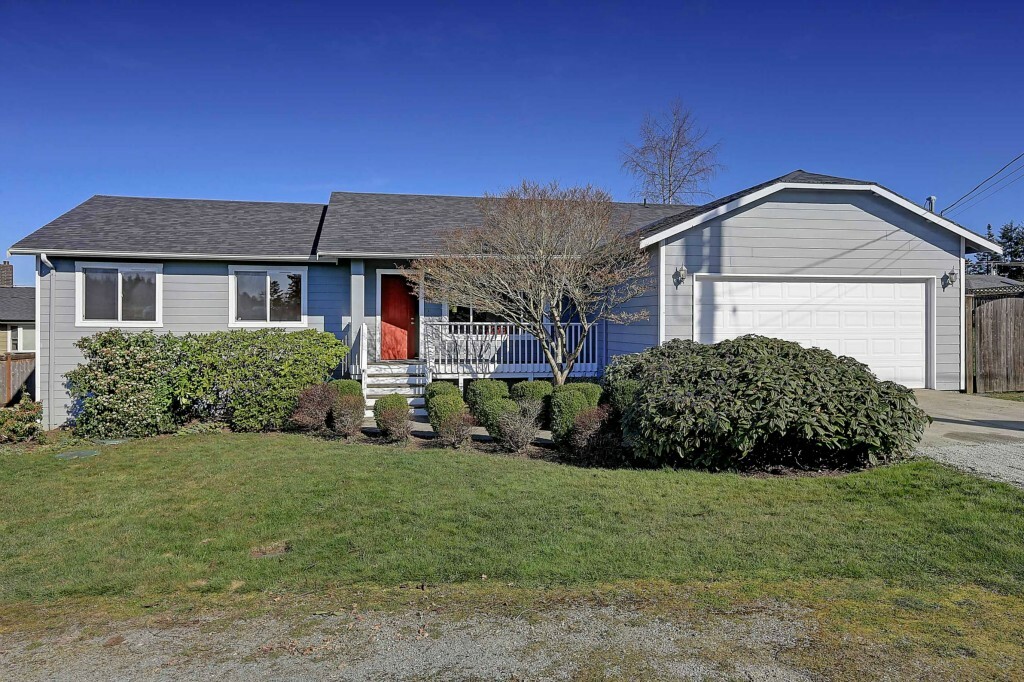 Property Photo:  1855 Edgewood Dr  WA 98282 