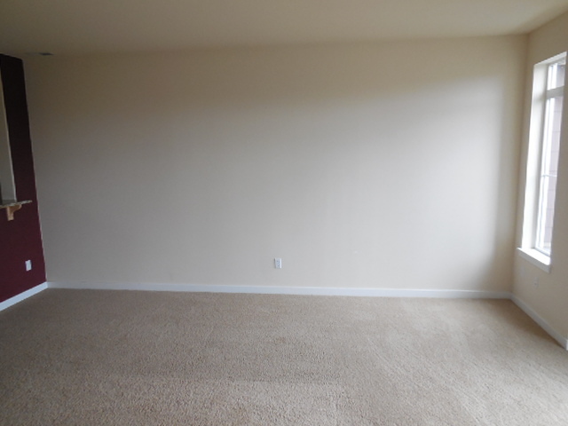 Property Photo: 13916 N Pointe Cir D WA 98012