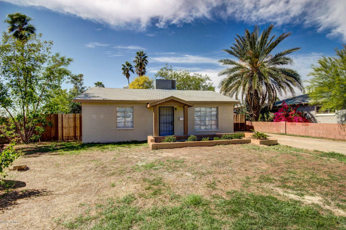 Property Photo:  9404 N 11th Place  AZ 85020 