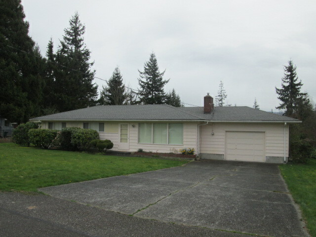 Property Photo:  301 Crown Lane  WA 98229 