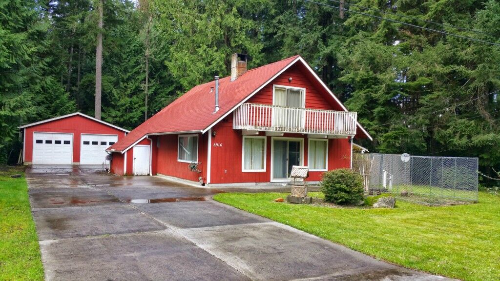 Property Photo: 8916 Johnson Rd WA 98303