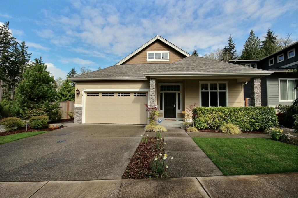 Property Photo:  15502 SE 160th Place  WA 98058 