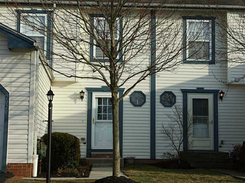 Property Photo:  2020 Arbor Ridge Court  PA 15024 