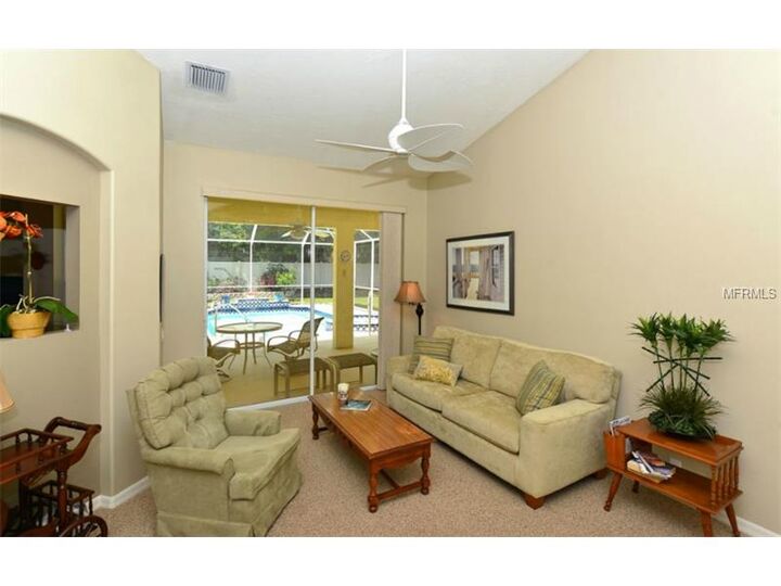 Property Photo:  3325 Yonge Avenue 15  FL 34235 