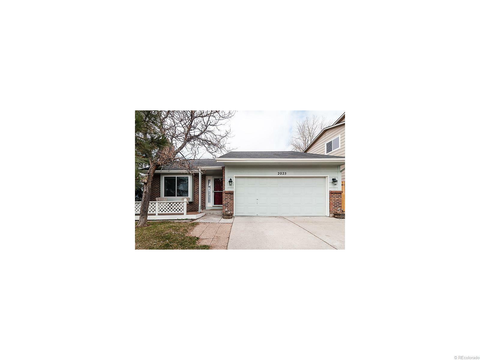 Property Photo: 2025 Vineyard Drive CO 80104