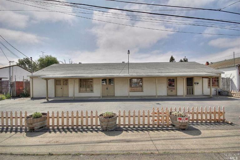 Property Photo:  250 Barham Avenue  CA 95407 