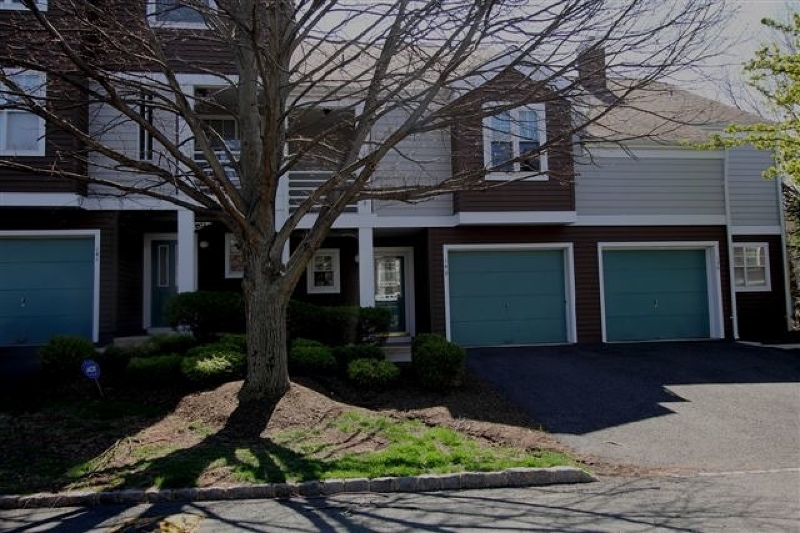 Property Photo:  140 Bonney Ct  NJ 08807 