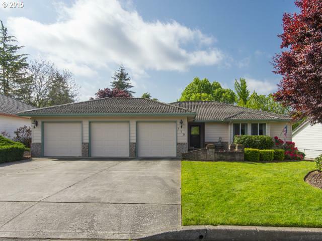 Property Photo:  119 NW 95th Cir  WA 98665 