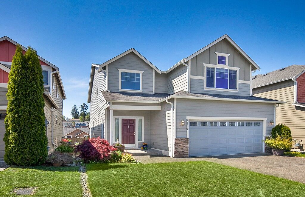 Property Photo: 26835 225th Place SE WA 98038