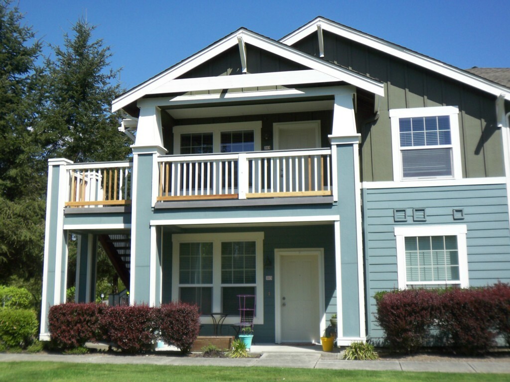 Property Photo: 10627 221st Lane NE 203 WA 98053