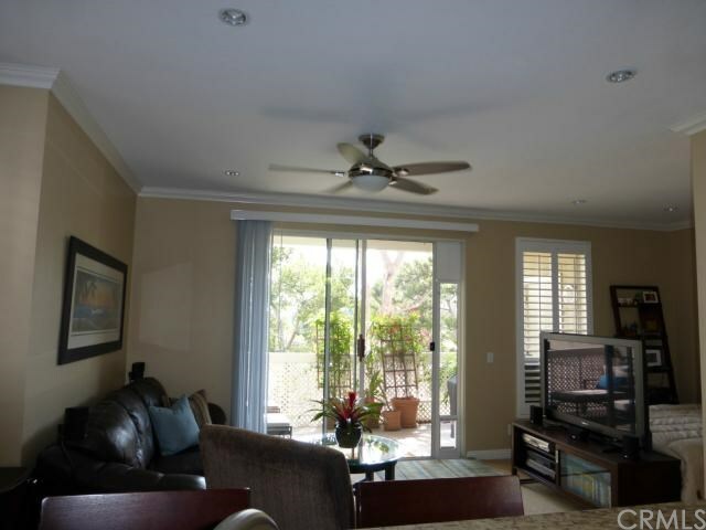 Property Photo:  20251 Cape Coral Lane 202  CA 92646 