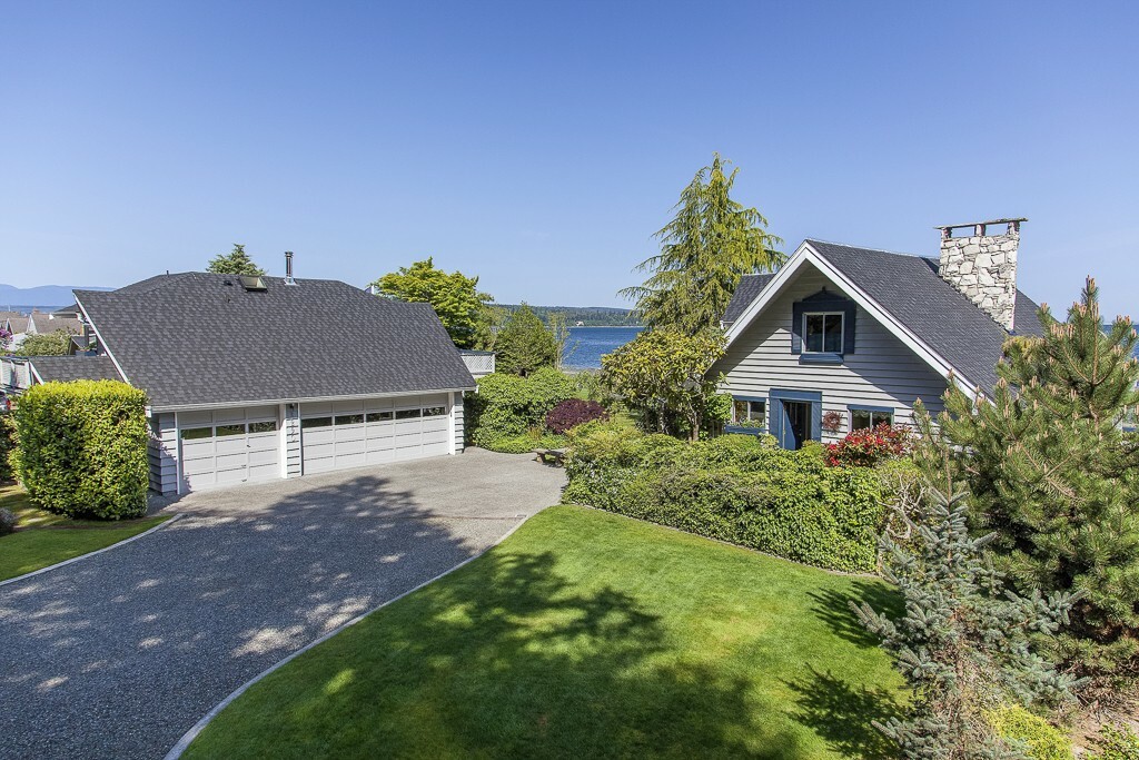 Property Photo:  3290 Wheeler St NE  WA 98370 