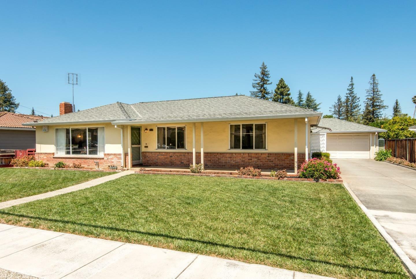 Property Photo:  1785 Santa Barbara Drive  CA 95125 