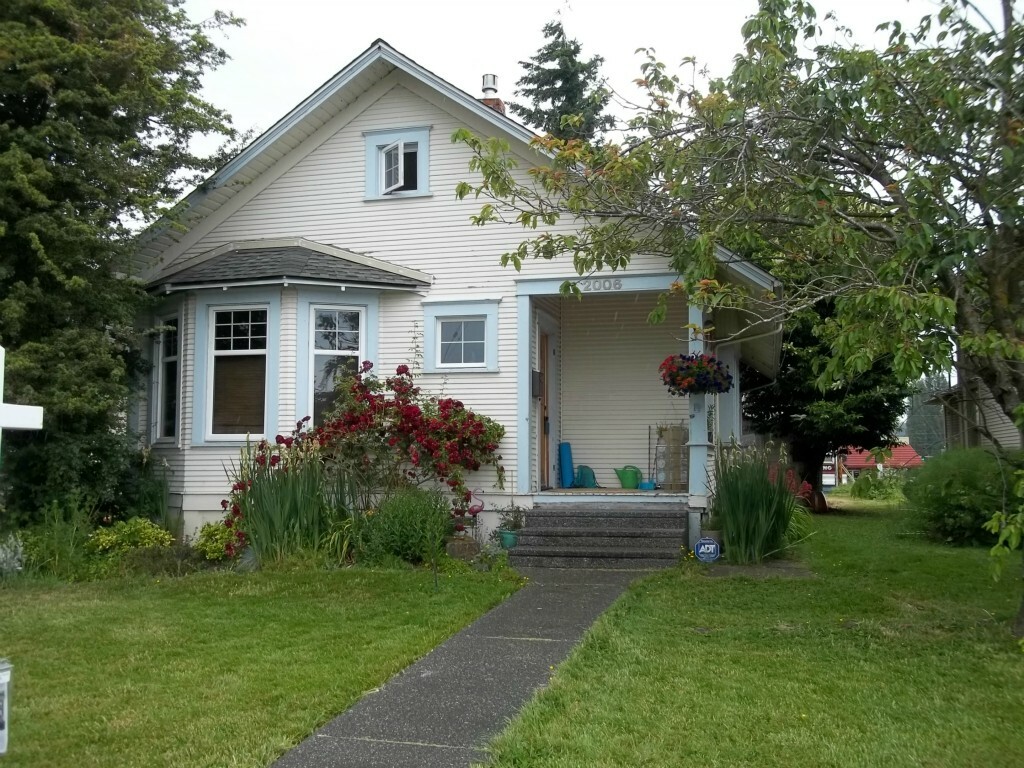 Property Photo: 2006 Iron St WA 98225