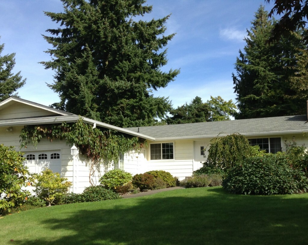 Property Photo: 30212 5th Ave S WA 98003
