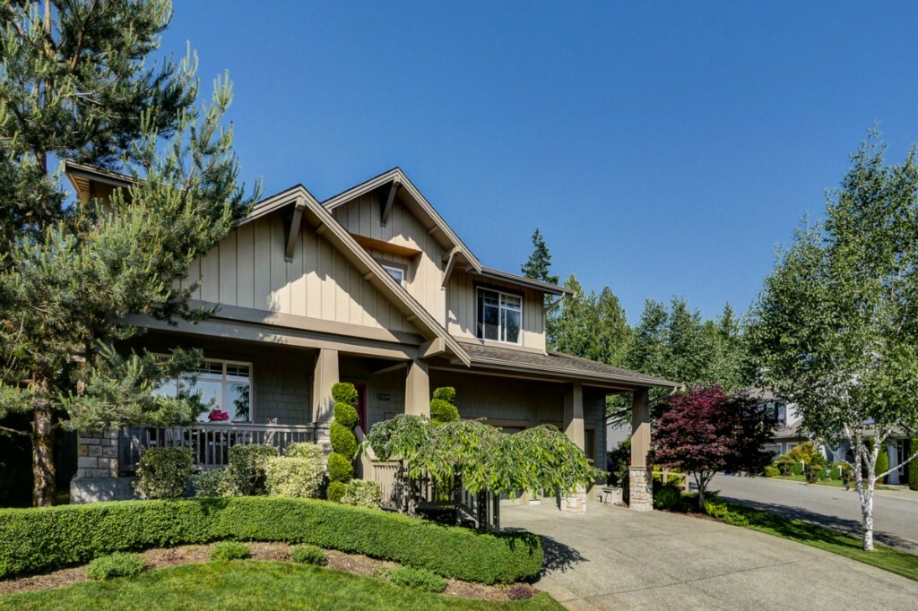 Property Photo: 23449 SE 49th St WA 98029