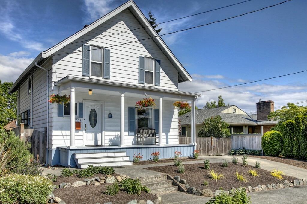 Property Photo:  7008 Jones Ave NW  WA 98117 