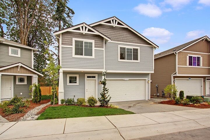 Property Photo: 909 137th Place SW 20 WA 98204