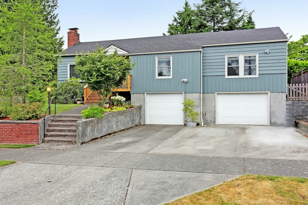 Property Photo:  6511 49th Ave SW  WA 98136 