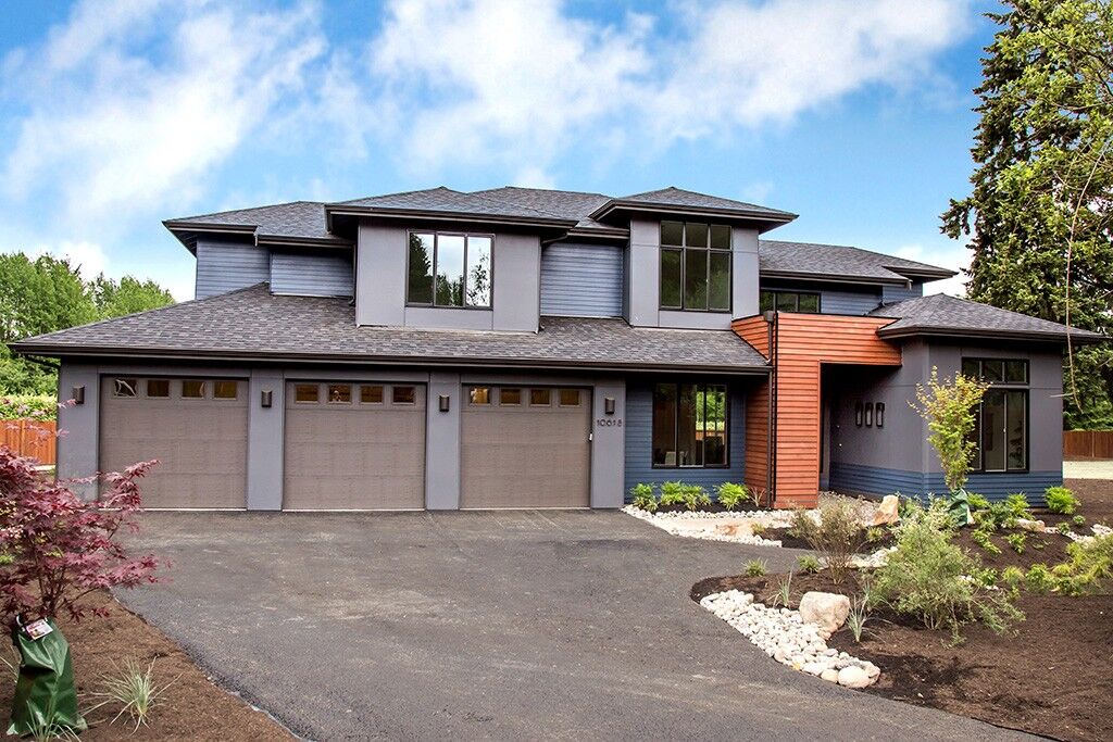 Property Photo: 10618 132nd Avenue NE WA 98033