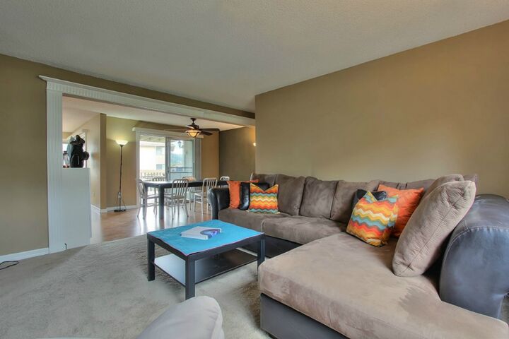 Property Photo: 17408 NE 45th St 175 WA 98052