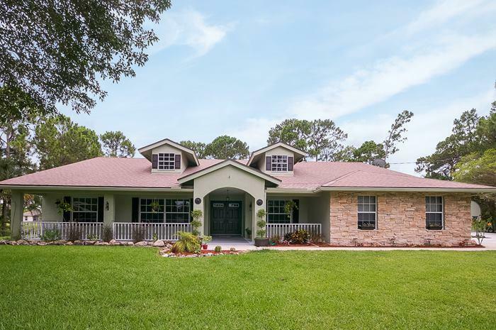 Property Photo:  15590 77th Place N  FL 33470 