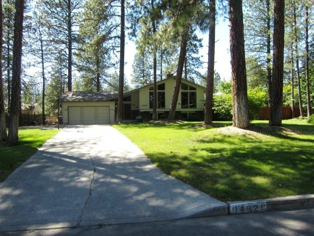 Property Photo: 14621 N Gleneden St WA 99208