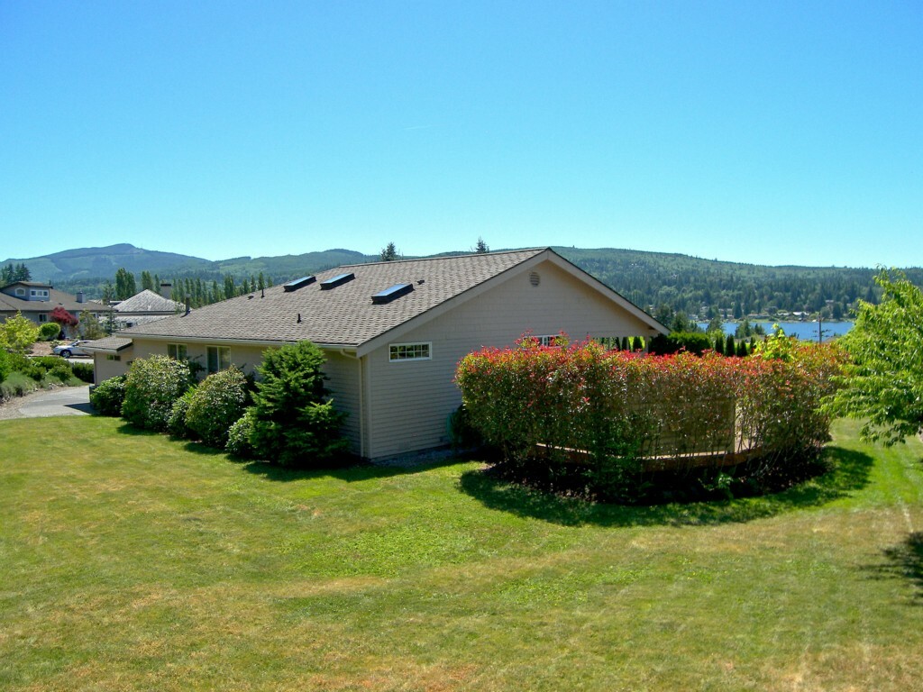 Property Photo:  1764 Altair Ct  WA 98226 