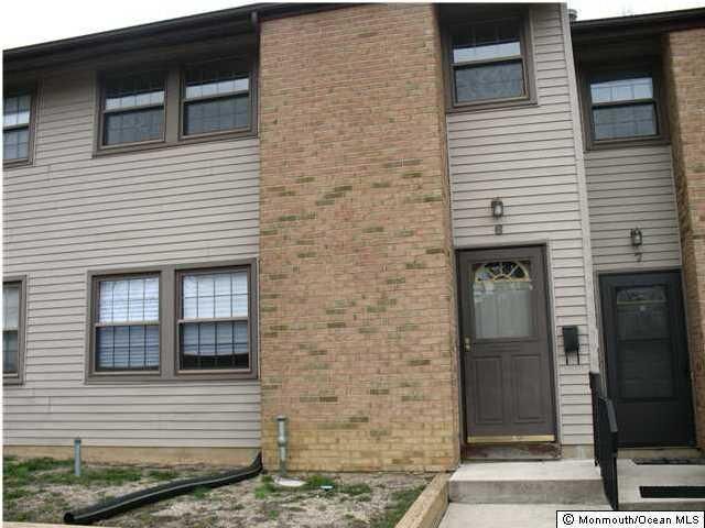 Property Photo:  6 Rebecca Court  NJ 08857 