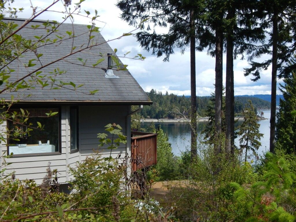 Property Photo: 433 Tog Road WA 98320