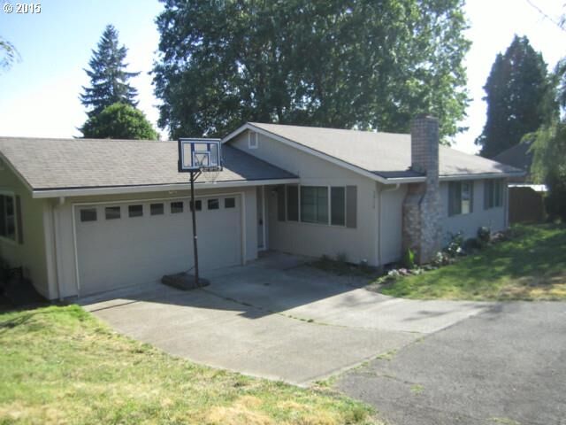 Property Photo: 3912 Lincoln Ave WA 98660