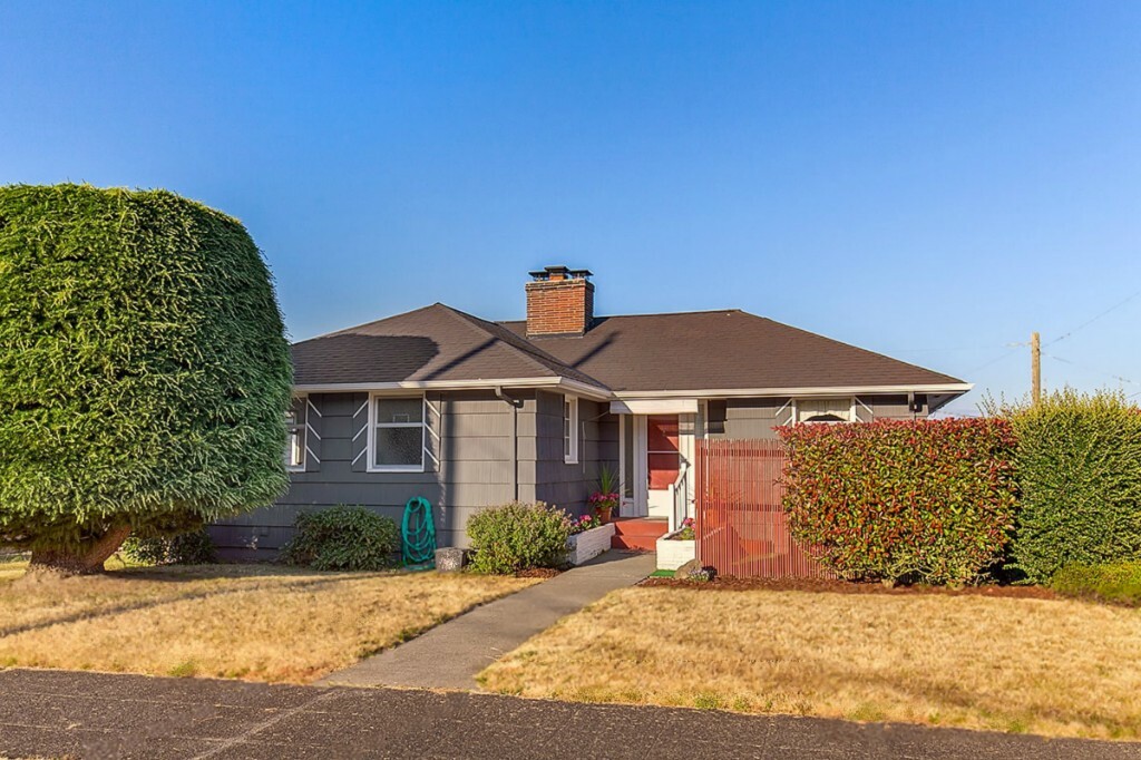 Property Photo: 3732 37th Ave SW WA 98126