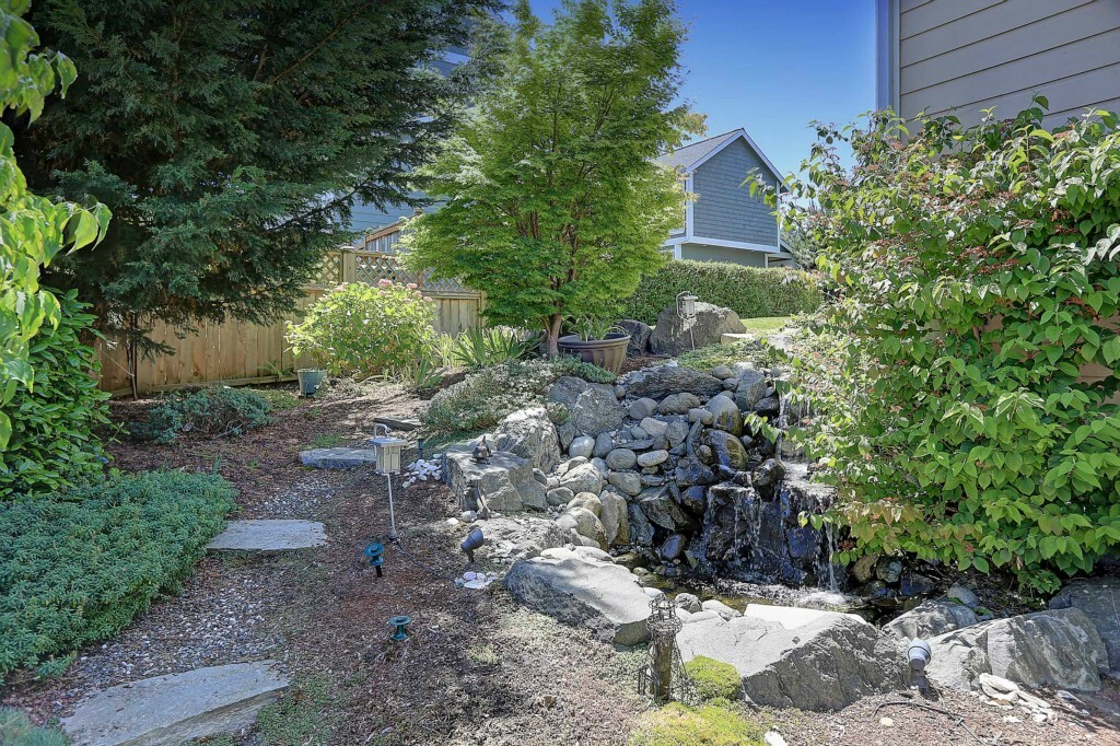 Property Photo:  2202 22nd St  WA 98221 