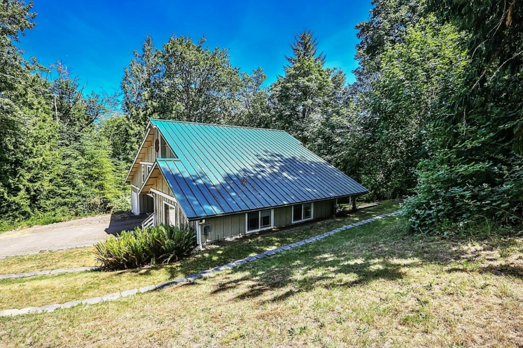 Property Photo:  5473 SE Bulman Rd  WA 98366 