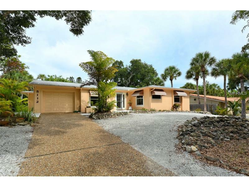 Property Photo:  5112 Oakmont Place  FL 34242 