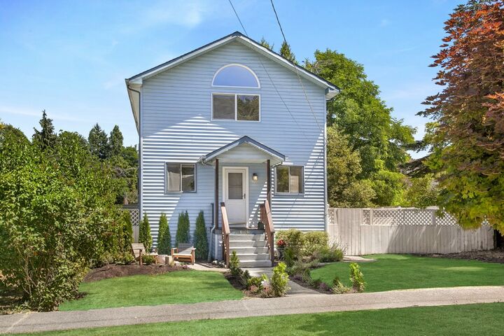 3826 35th Ave W  Seattle WA 98199 photo