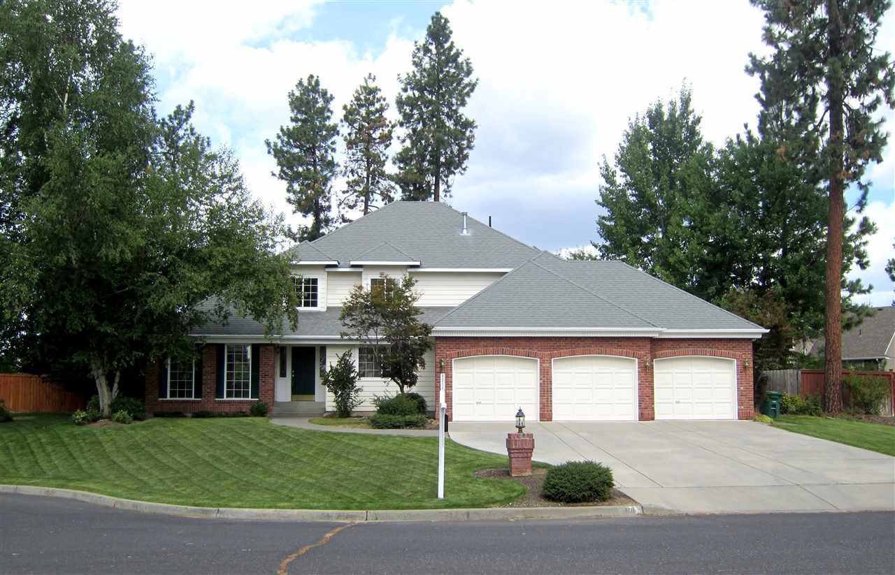 Property Photo:  1211 E Blue Heron Ct  WA 99208 