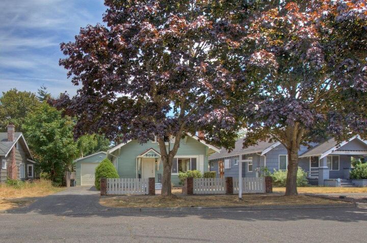 Property Photo: 5029 S L St WA 98408